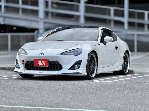 トヨタ 86 2.0 GT リミテッド ETC/Bluetooth/CD/DVD/バックカメラ/ミュージックプレイヤー接続可/USB入力端子/シートヒーター/盗難防止装置