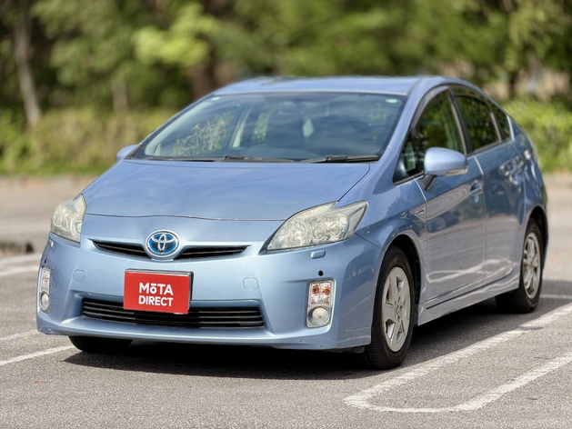 トヨタ プリウス 1.8 S LEDエディション ワンオーナー/禁煙車/Bluetooth/TV